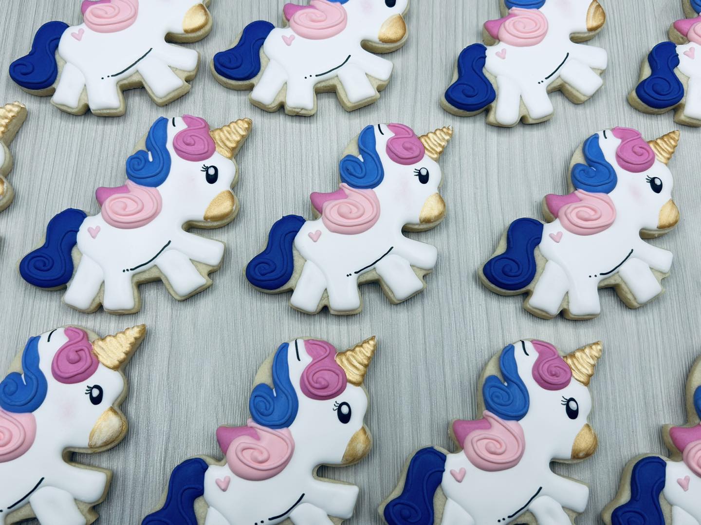 Who doesn't like unicorns?